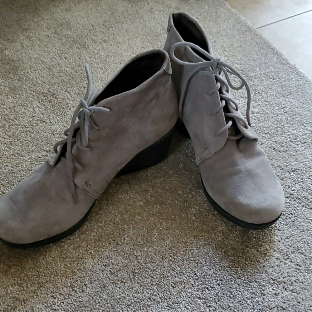 Dansko gray suede wedge booties 8 1/2